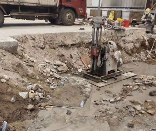 商南公路下沉压浆